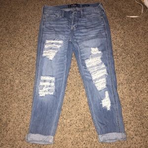 medium wash Hollister boyfriend jeans